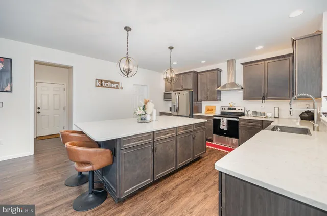 $839,000 | 4555 Lark Meadows Drive, Mechanicsburg, PA 17055