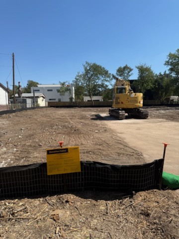 8611 Leo Street Austin, TX 78748 - Photo 3 of 5 a view of a terrace with sky view