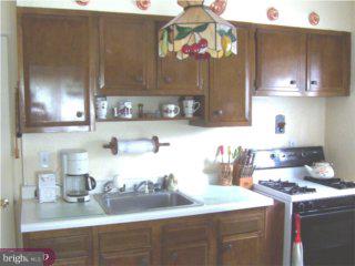 112 Woodlawn Road Warminster, PA 18974 - Photo 3 of 5 Gallery Image 3