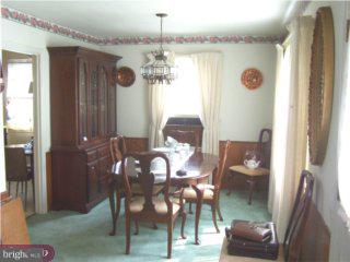 112 Woodlawn Road Warminster, PA 18974 - Photo 4 of 5 Gallery Image 4