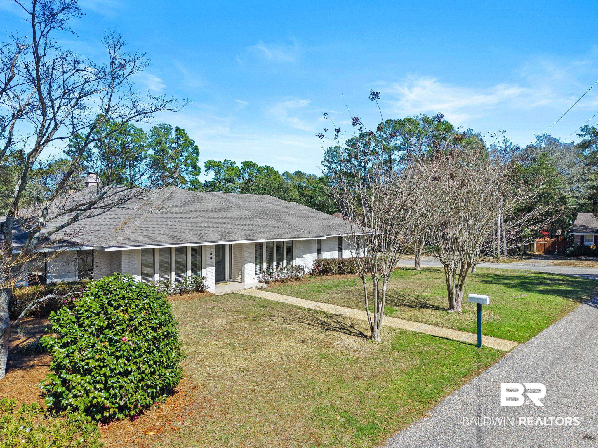 100 Dewitt Circle Daphne, AL 36526 - Photo 4 of 84
