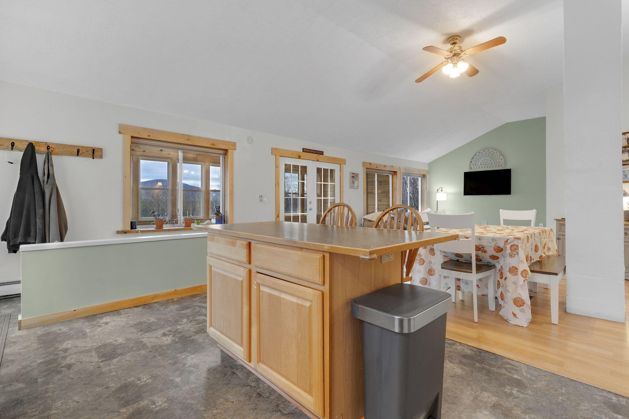 207 Hebron Road Buckfield, ME 04220 - Photo 27 of 61 27