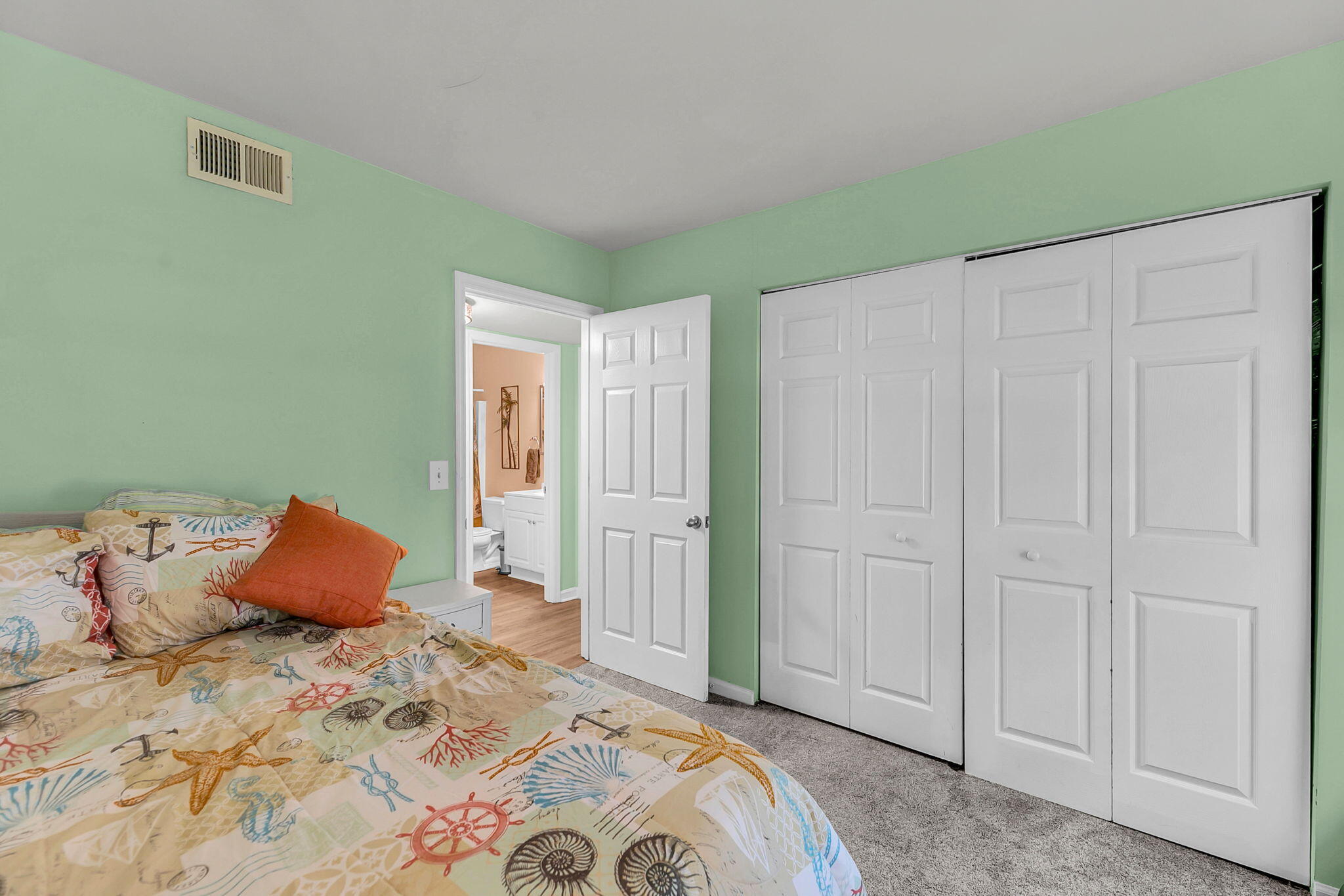 1402 Camp Road, Unit 6E Charleston, SC 29412 - Photo 18 of 28 18