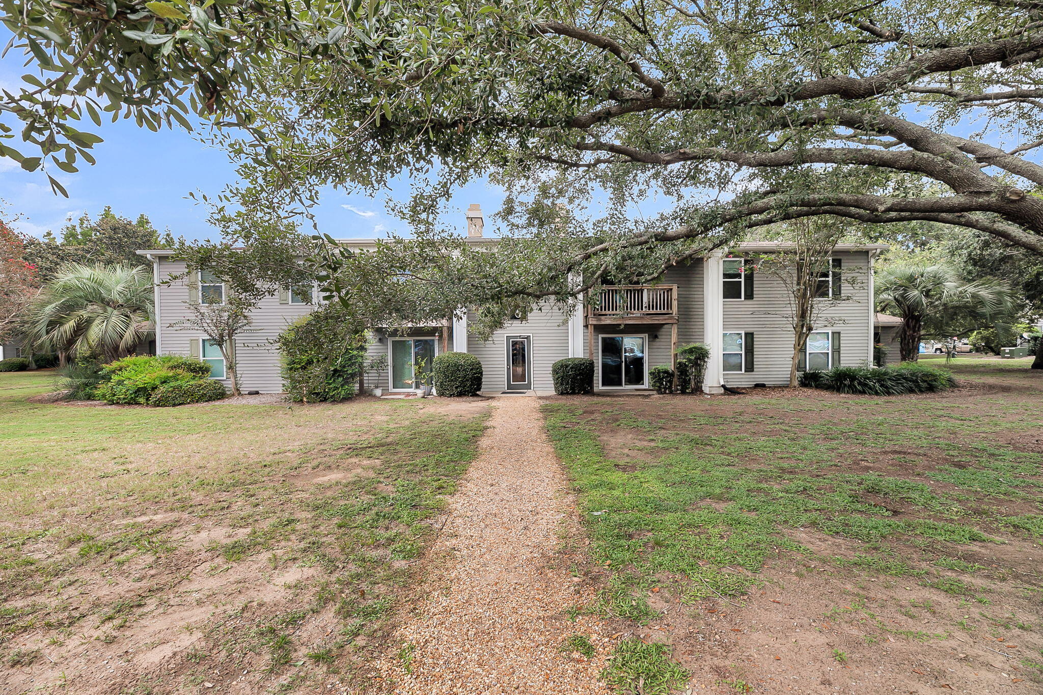 1402 Camp Road, Unit 6E Charleston, SC 29412 - Photo 2 of 28 2