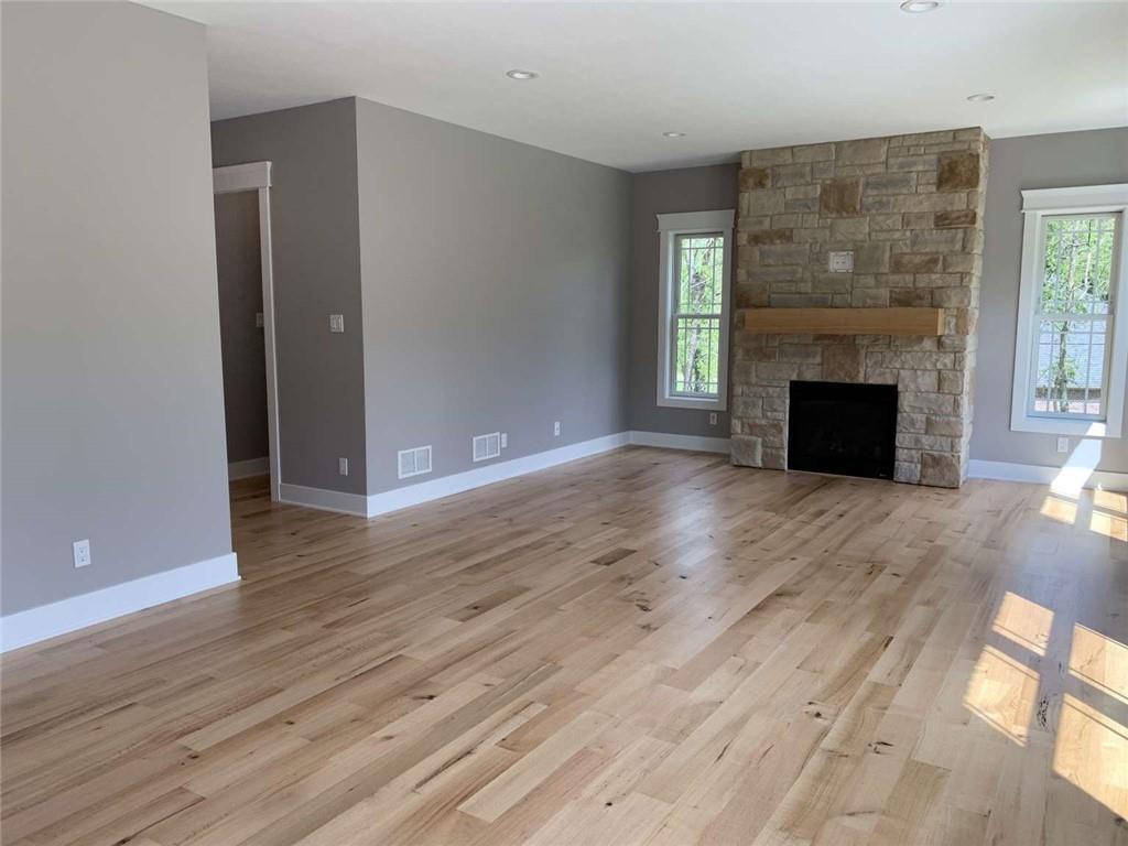 1014 Mitchell Drive McKees Rocks, PA 15136 - Photo 6 of 25