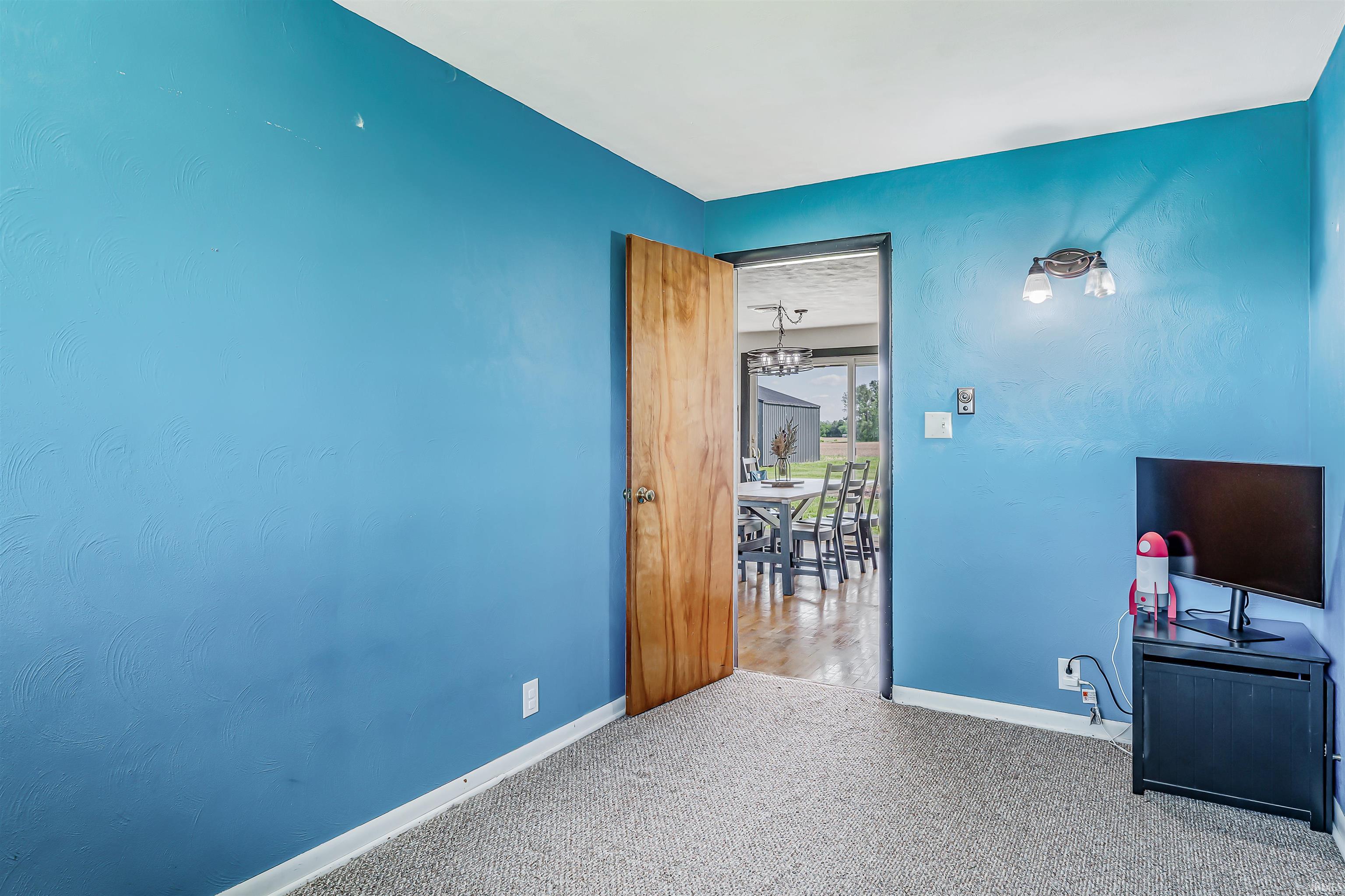 9449 Marion Road Warren, IN 46792 - Photo 21 of 36 Gallery Image 21