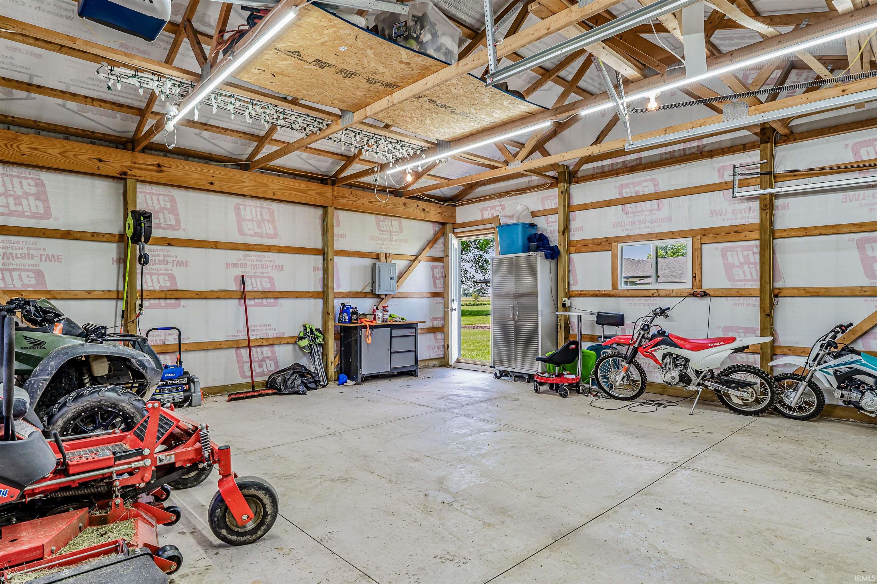 9449 Marion Road Warren, IN 46792 - Photo 27 of 36 Gallery Image 27