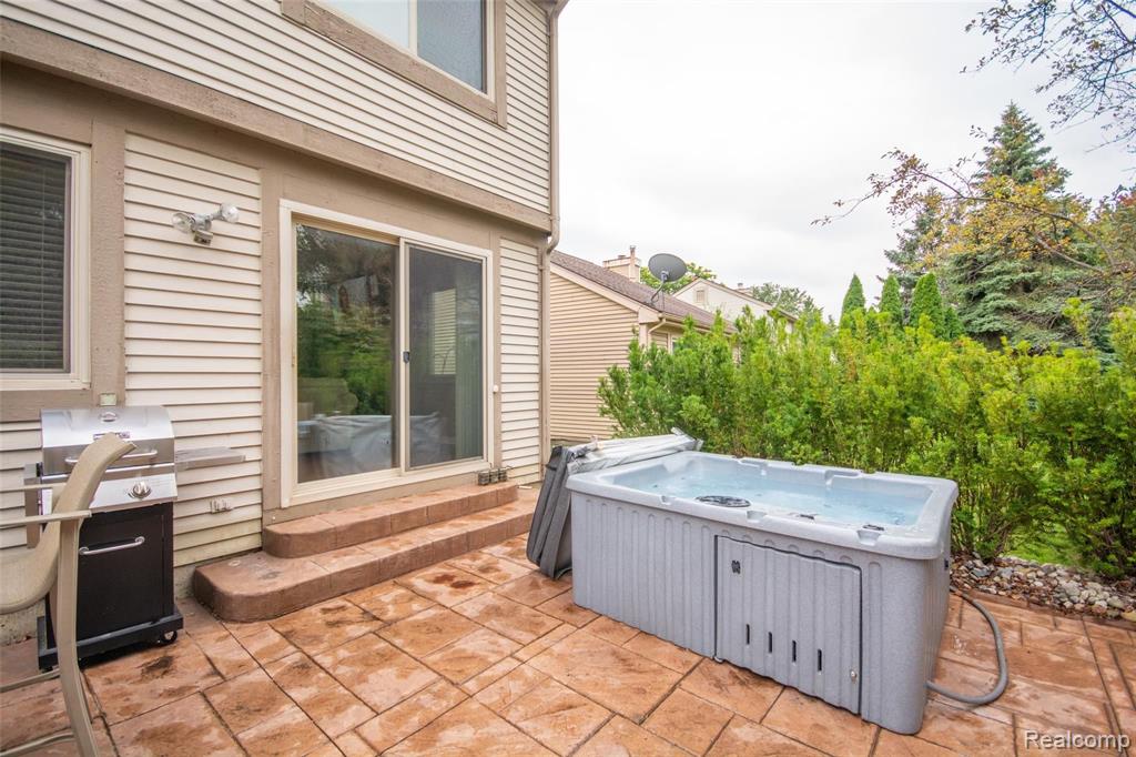1491 Colony Drive Rochester Hills, MI 48307 - Photo 28 of 32