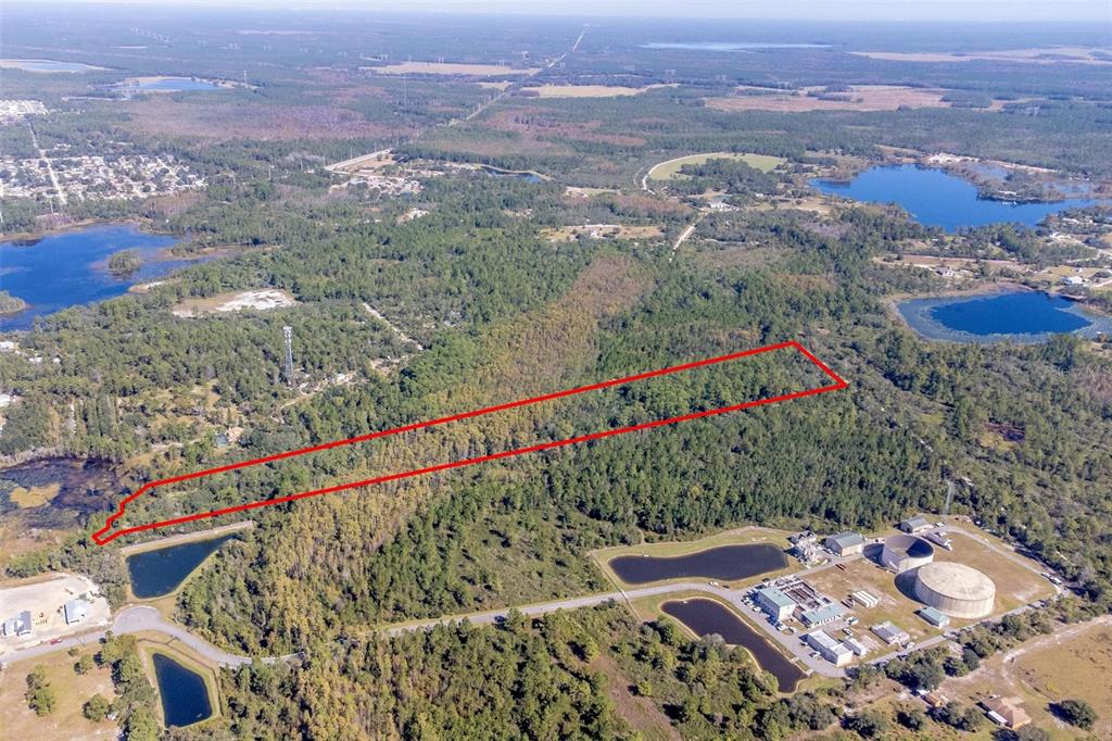 736 Keelhaul Road Osteen, FL 32764 - Photo 24 of 31 a view of a city and a mountain view