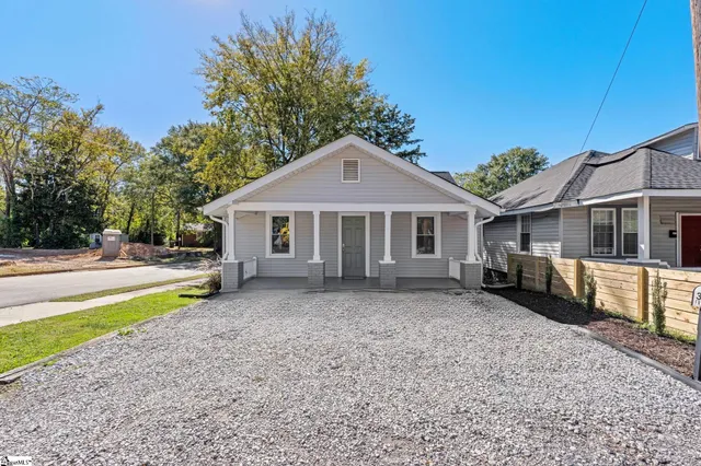 $285,000 | 305 Frank Street, Greenville, SC 29601