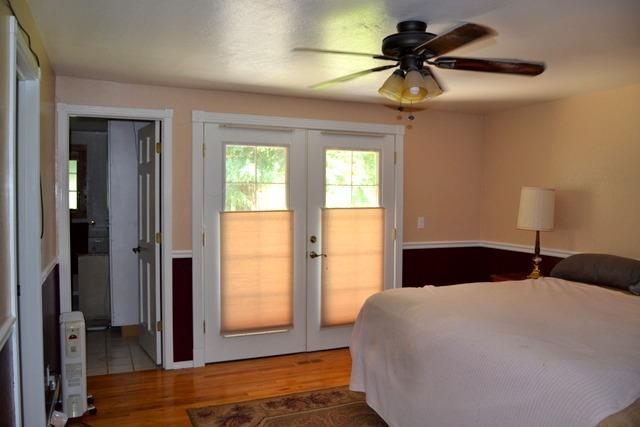 3486 Lower River Road Grants Pass, OR 97526 - Photo 17 of 33 Master Bedroom