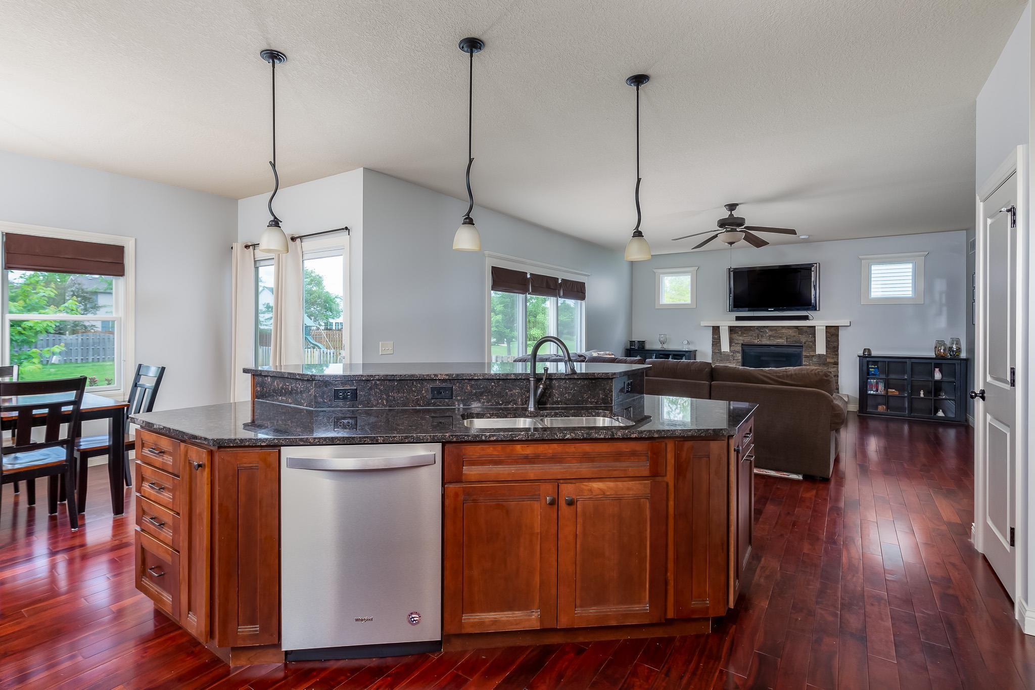 5448 Judge Road Bettendorf, IA 52722 - Photo 8 of 39 Gallery Image 8