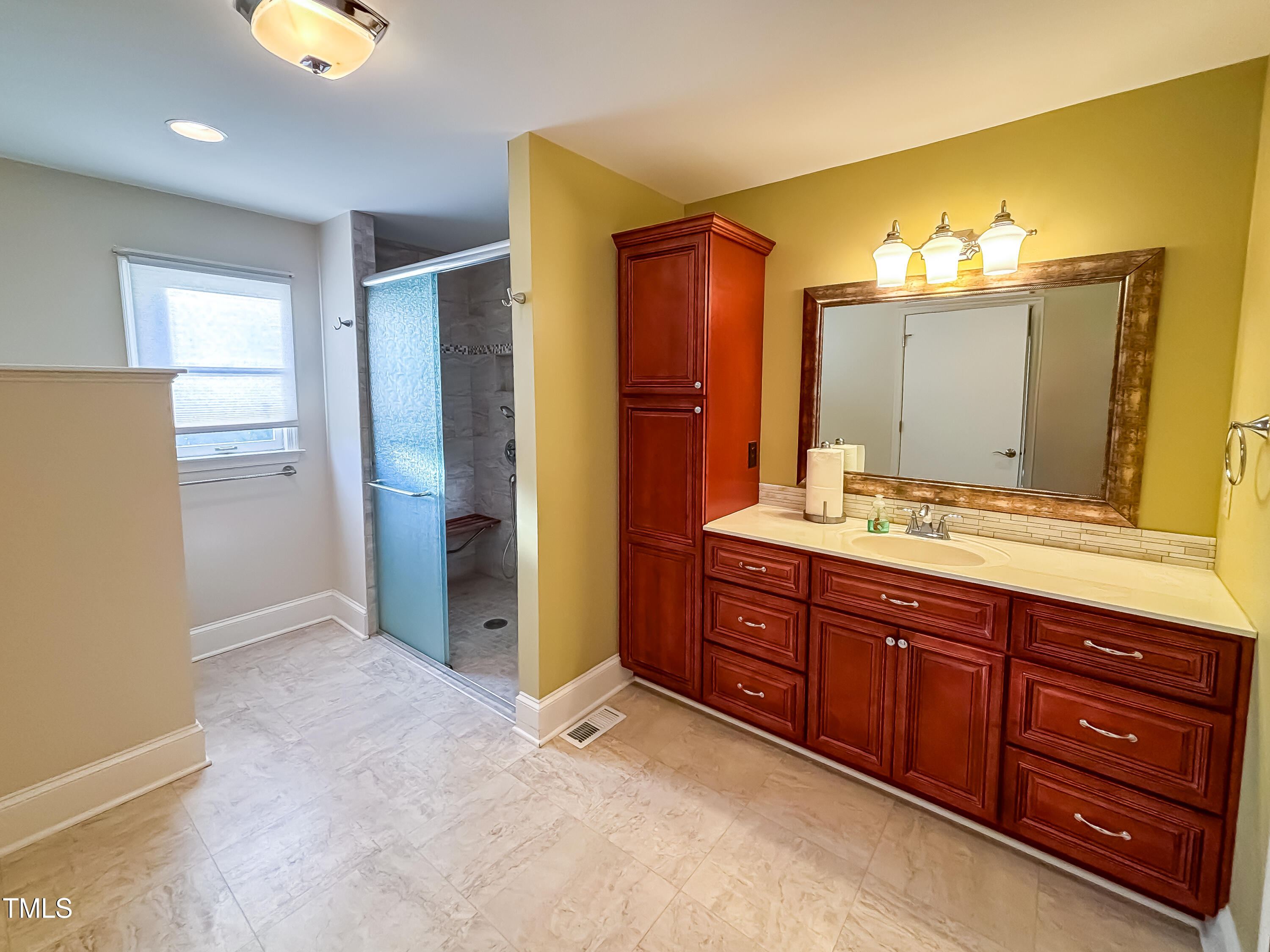 3817 West Ten Road Efland, NC 27243 - Photo 11 of 30 3817 West Ten Rd Efland_Internal_Master