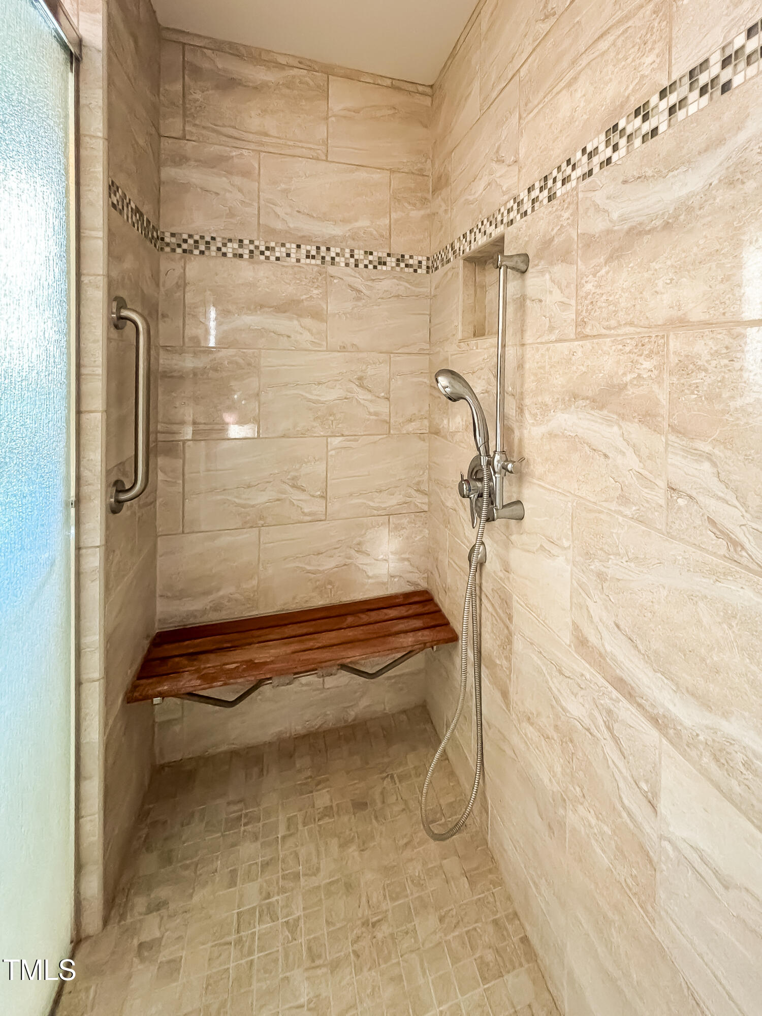 3817 West Ten Road Efland, NC 27243 - Photo 6 of 30 3817 West Ten Rd Efland_Internal_Master