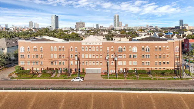 a view of a large building