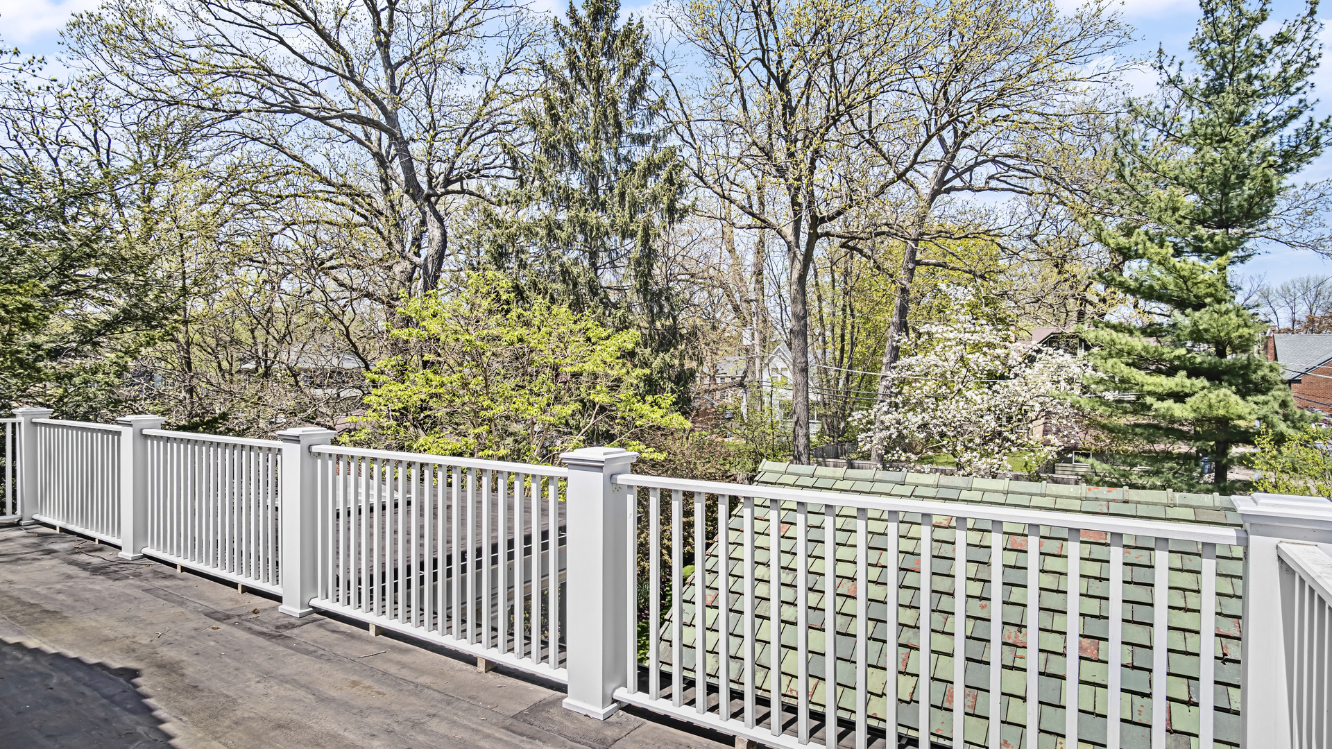 719 Milburn Street Evanston, IL 60201 - Photo 26 of 35 a view of a roof deck