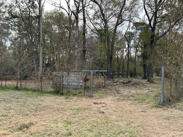 $2,200 | 24331 Farm To Market Road 2090, Splendora, TX 77372