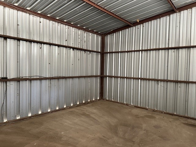 24331 Farm To Market Road 2090 Splendora, TX 77372 - Photo 27 of 38 a view of an empty room
