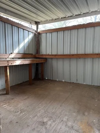 $2,200 | 24331 Farm To Market Road 2090, Splendora, TX 77372