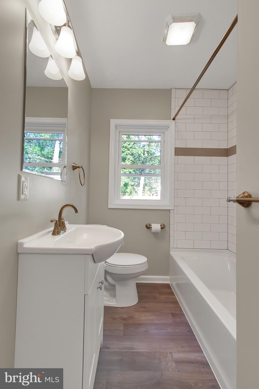 3361 Oakland Road Dover, PA 17315 - Photo 12 of 24 Gallery Image 12