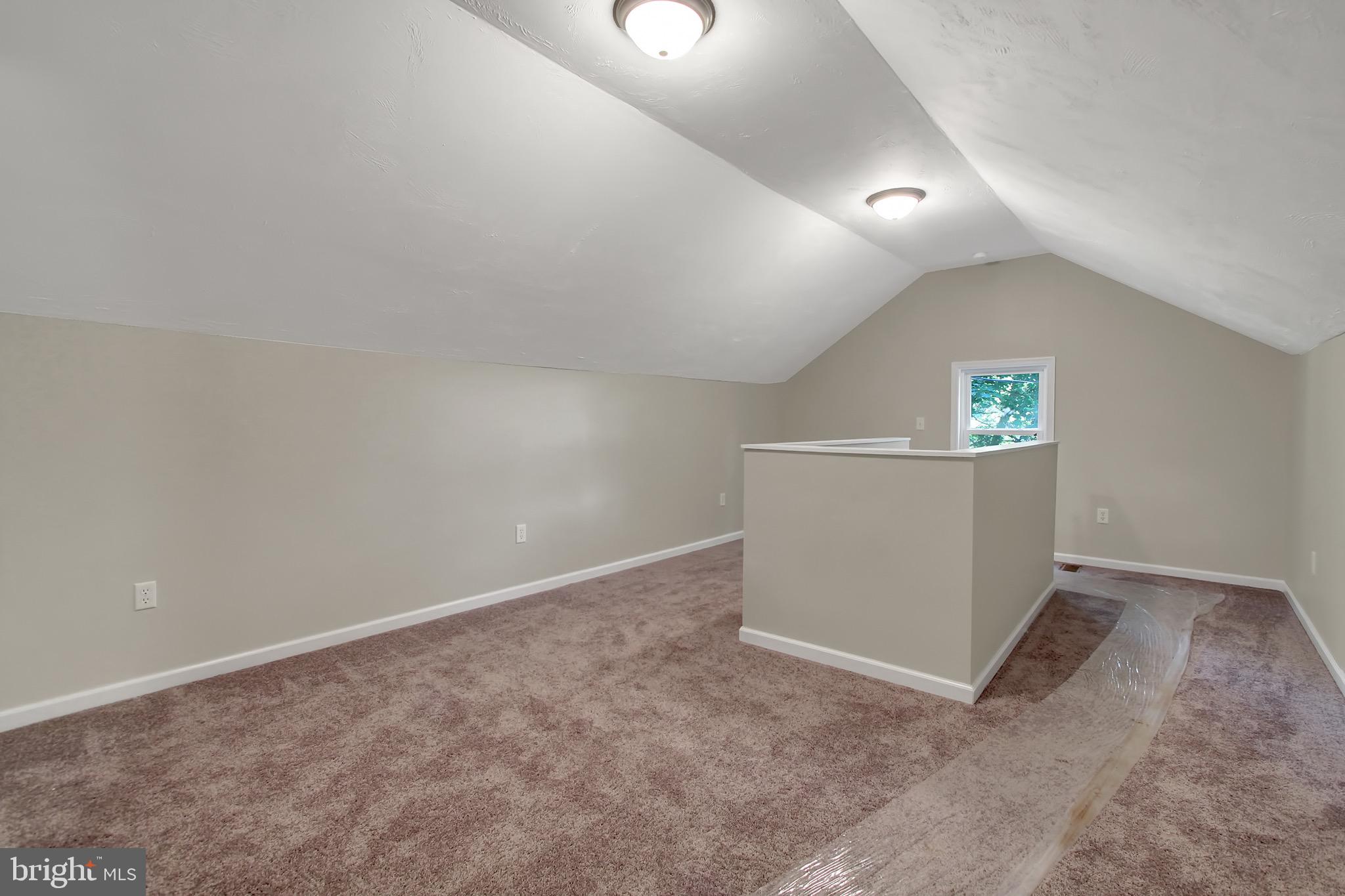 3361 Oakland Road Dover, PA 17315 - Photo 14 of 24 Gallery Image 14