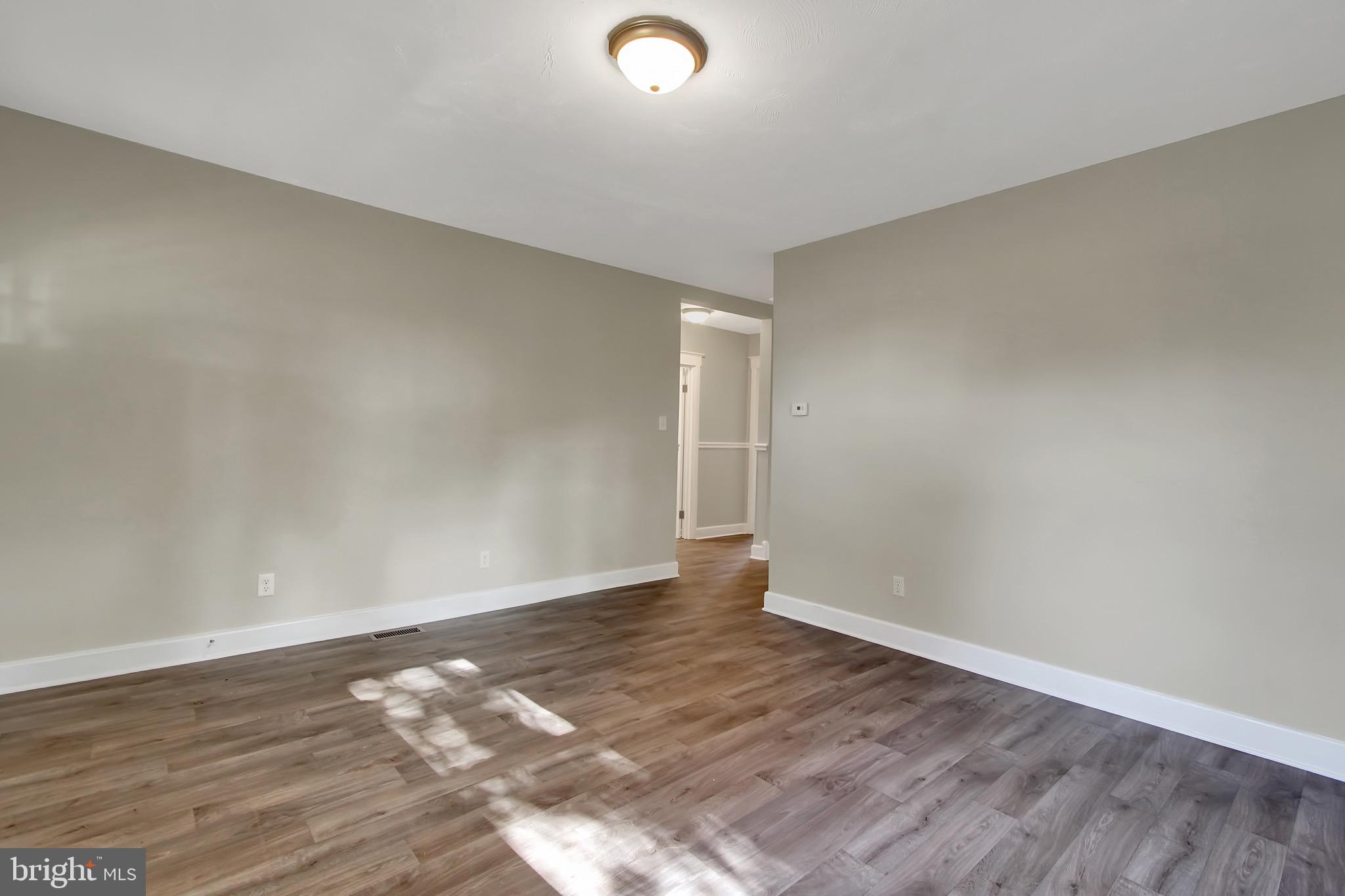 3361 Oakland Road Dover, PA 17315 - Photo 3 of 24 Gallery Image 3