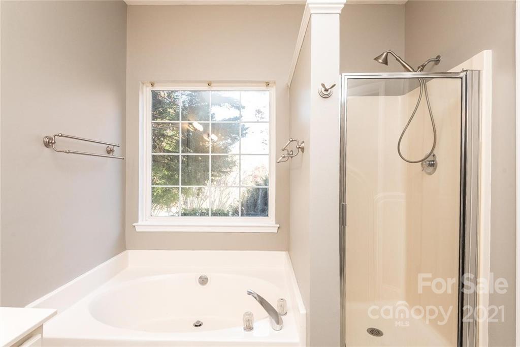 1144 Players Ridge Road Hickory, NC 28601 - Photo 33 of 48 Gallery Image 33