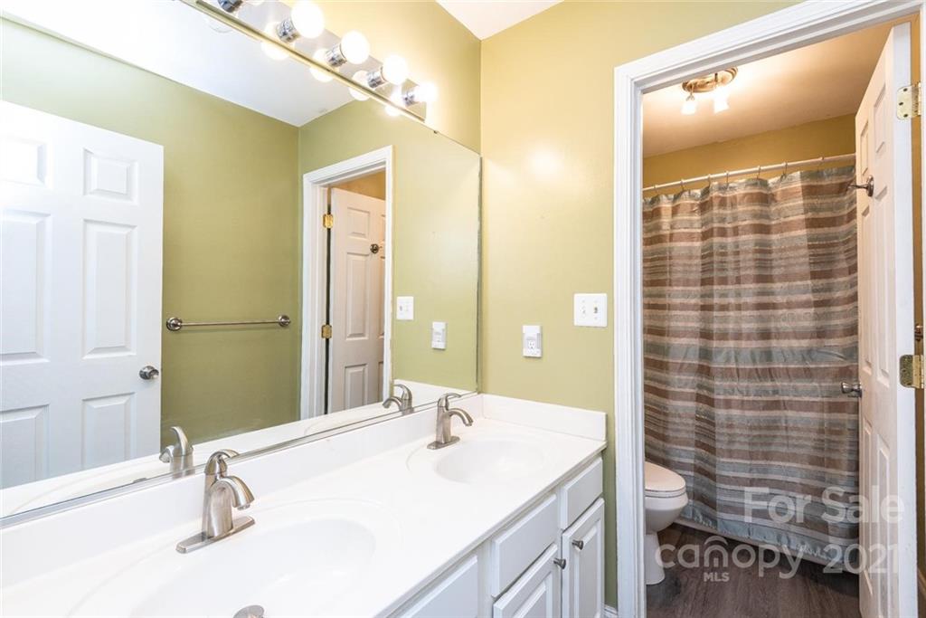 1144 Players Ridge Road Hickory, NC 28601 - Photo 42 of 48 Gallery Image 42