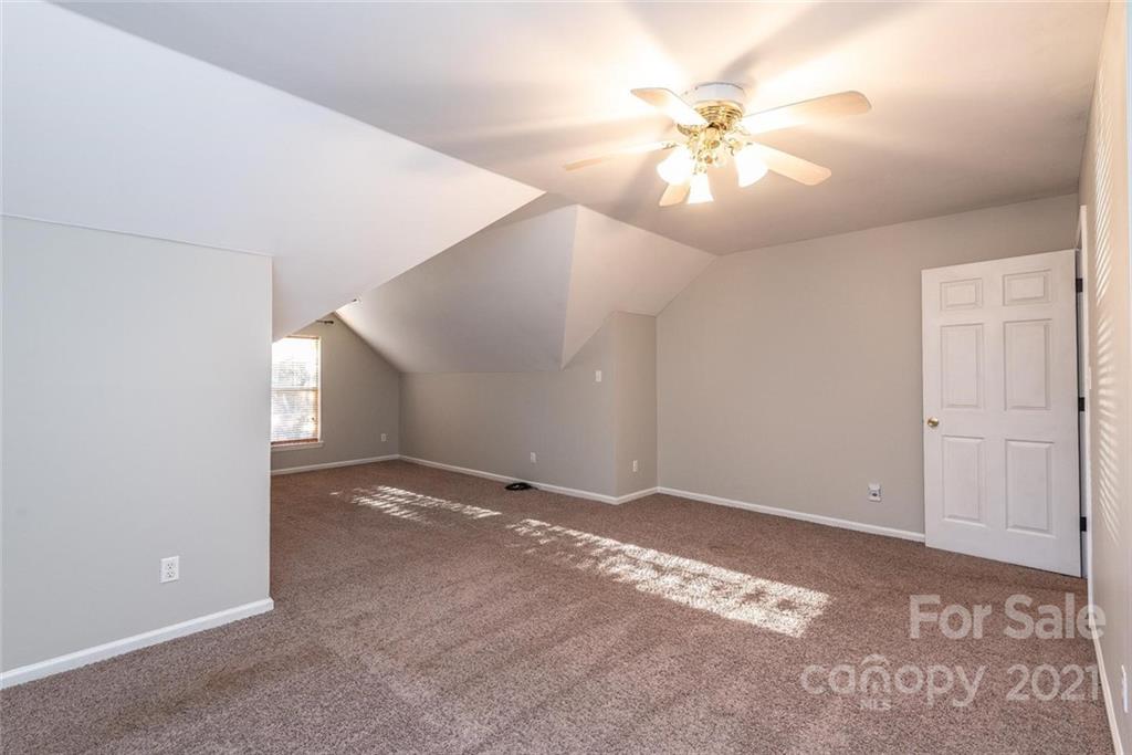 1144 Players Ridge Road Hickory, NC 28601 - Photo 45 of 48 Gallery Image 45