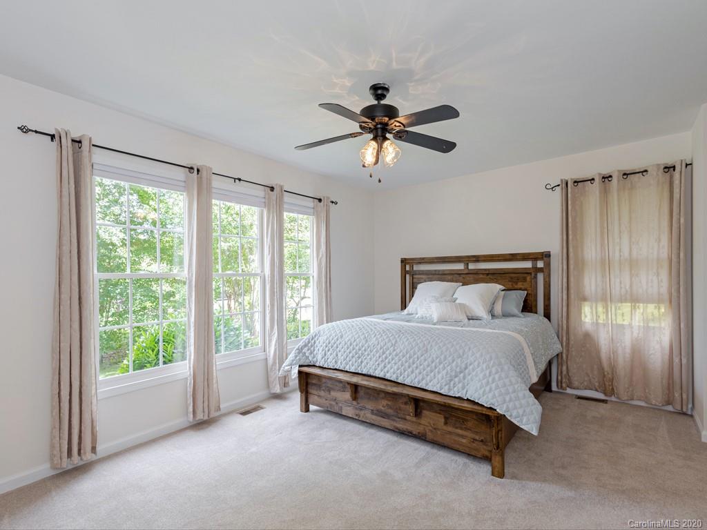 18 Springfield Way, Unit 5 Arden, NC 28704 - Photo 12 of 24 Gallery Image 12