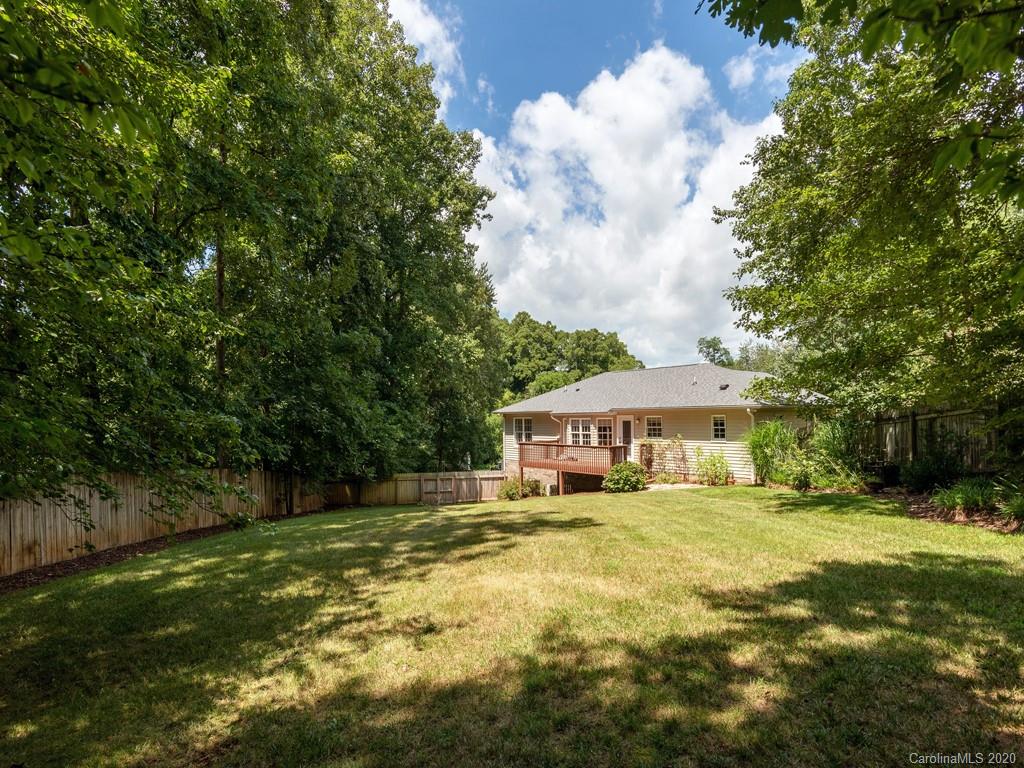 18 Springfield Way, Unit 5 Arden, NC 28704 - Photo 22 of 24 Gallery Image 22