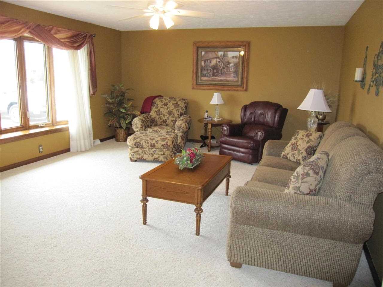 1038 Aldrin Road Rockton, IL 61072 - Photo 2 of 14 Gallery Image 2