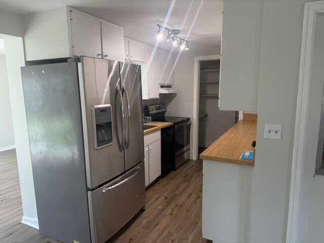 4888 Ohio Road Lake Worth, FL 33463 - Photo 16 of 24 Kitchen