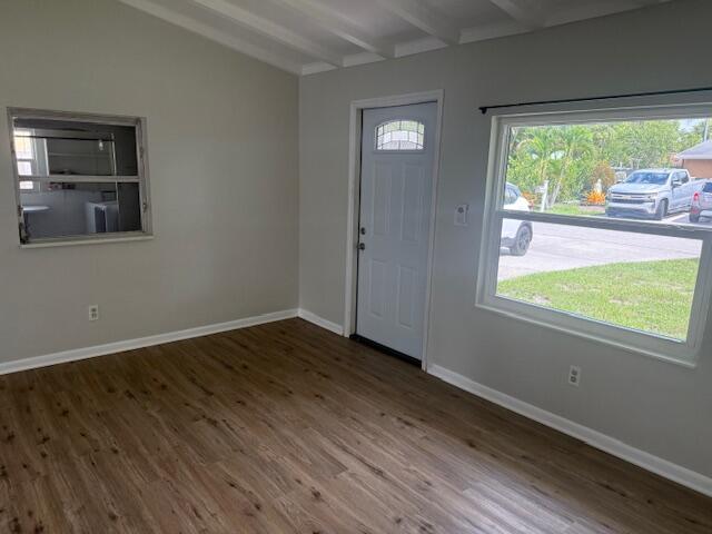 4888 Ohio Road Lake Worth, FL 33463 - Photo 6 of 24 Living Room