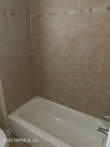 $1,200 | 2158 Spring Park Road, Jacksonville, FL 32207