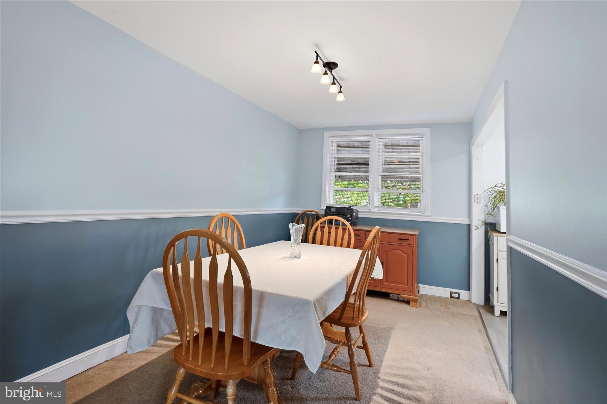 701 Rively Avenue Glenolden, PA 19036 - Photo 8 of 31 Dining room