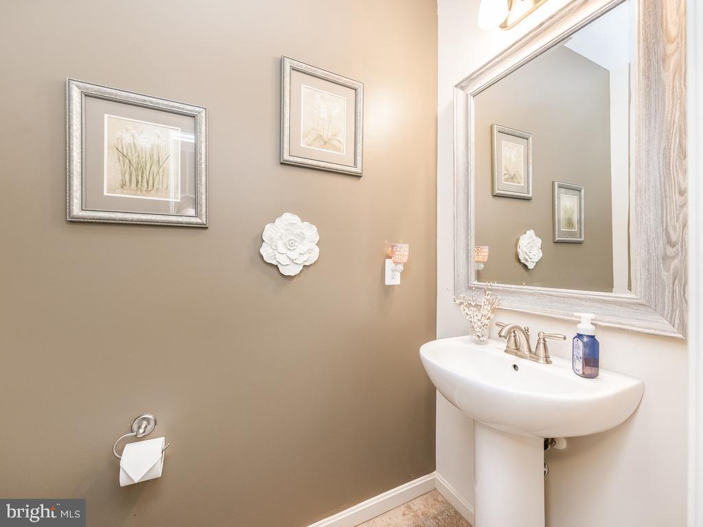 45 Newton Road Fredericksburg, VA 22405 - Photo 13 of 36 Half Bath