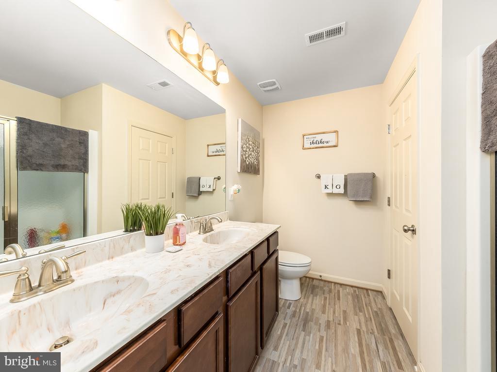 45 Newton Road Fredericksburg, VA 22405 - Photo 25 of 36 Primary Bathroom