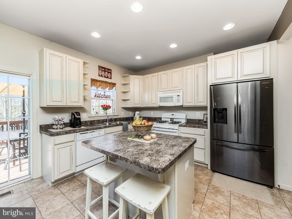 45 Newton Road Fredericksburg, VA 22405 - Photo 6 of 36 Kitchen