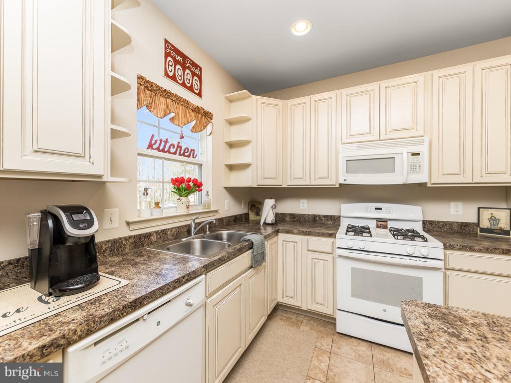 45 Newton Road Fredericksburg, VA 22405 - Photo 7 of 36 Kitchen