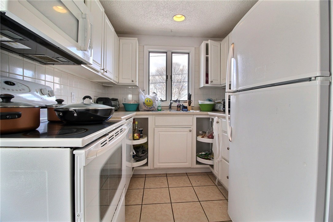 2 Beacon Street Westerly, RI 02891 - Photo 10 of 15 Gallery Image 10