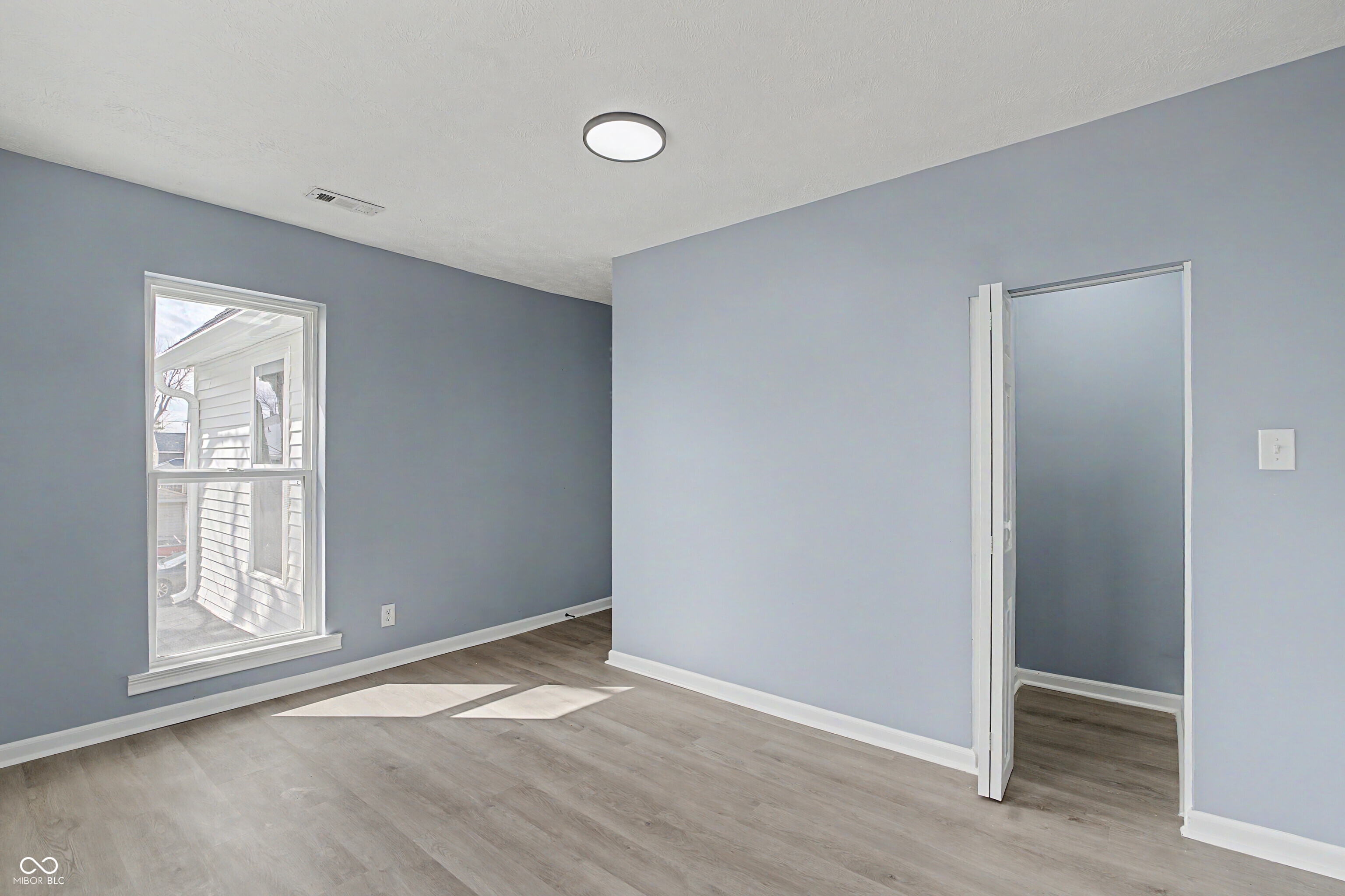 409 North Walnut Street Alexandria, IN 46001 - Photo 13 of 28