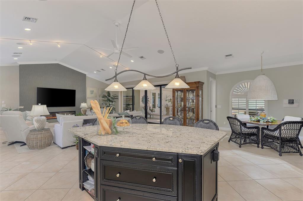 256 Pensacola Road Venice, FL 34285 - Photo 32 of 100
