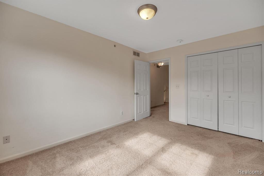 16810 Farmington Road Livonia, MI 48154 - Photo 21 of 41