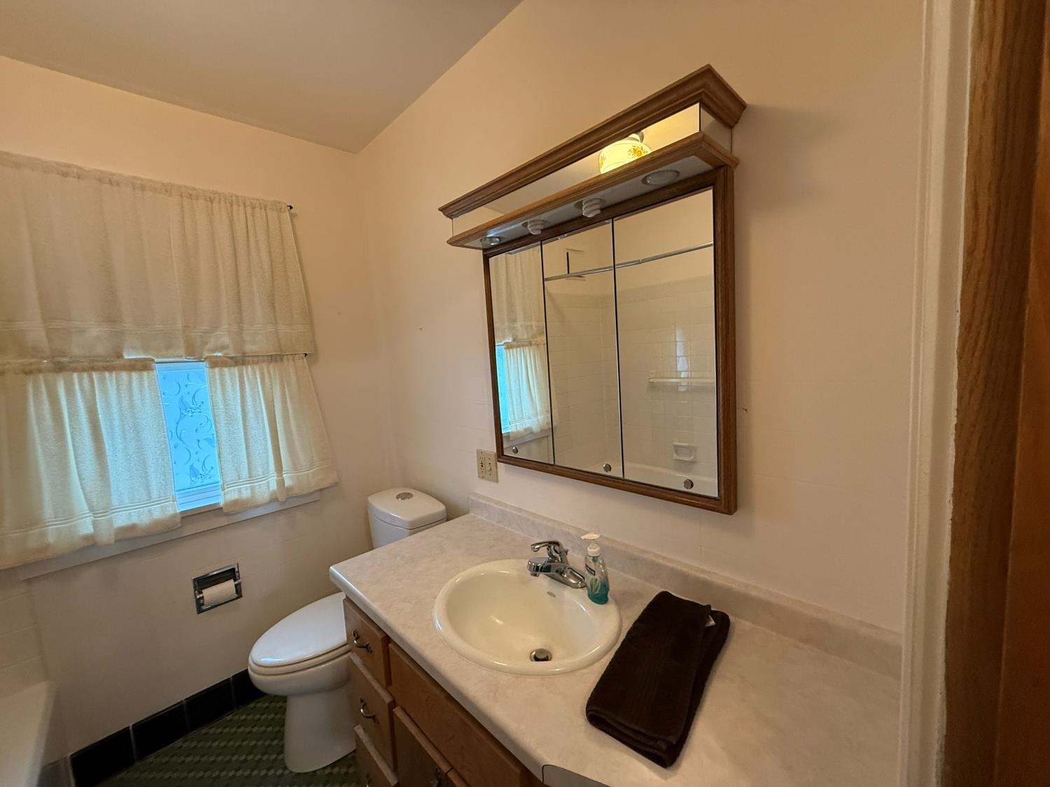 124 East Randall Street Shawano, WI 54166 - Photo 18 of 38