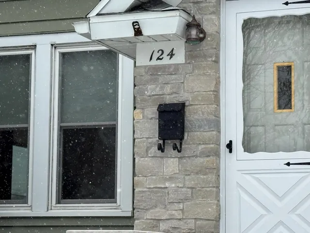 $210,000 | 124 East Randall Street, Shawano, WI 54166