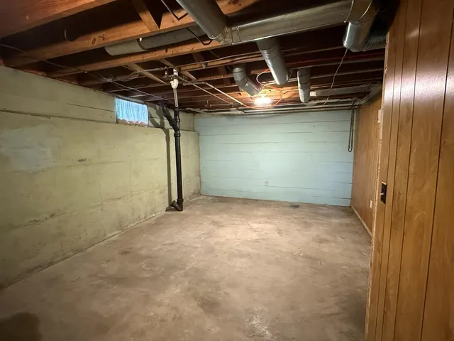 $210,000 | 124 East Randall Street, Shawano, WI 54166