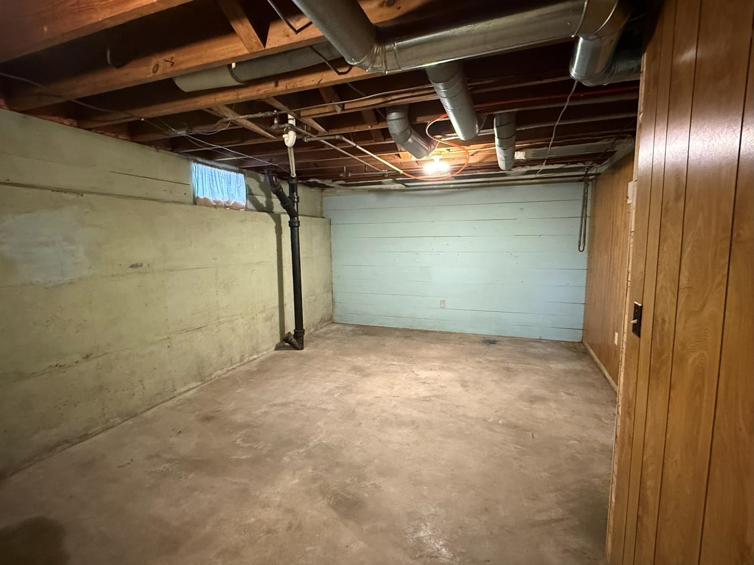 124 East Randall Street Shawano, WI 54166 - Photo 32 of 38