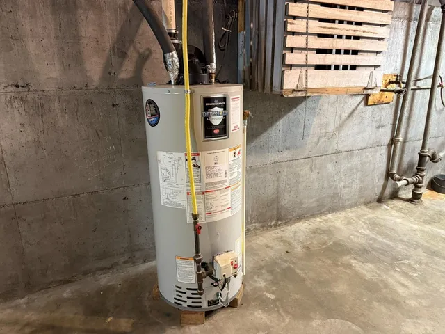 $210,000 | 124 East Randall Street, Shawano, WI 54166