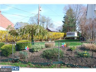 215 Canterbury Road Havertown, PA 19083 - Photo 3 of 12 Exterior Side